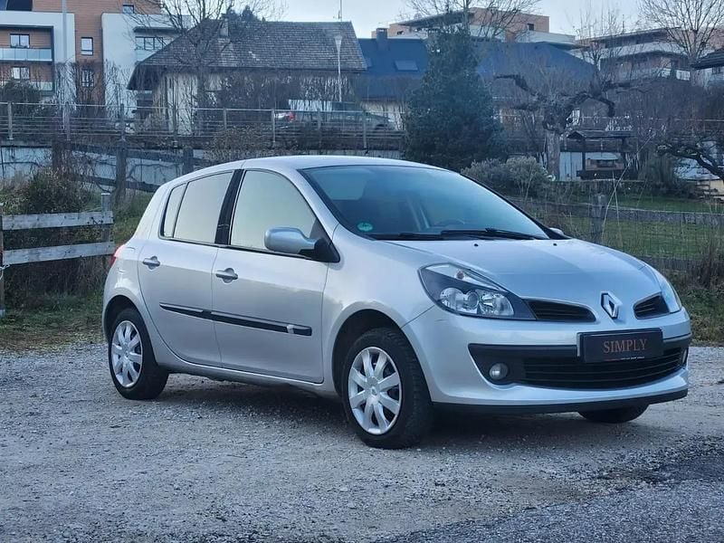 Gris Occasion 2008 Renault Clio II | 4 990 € - Image 1/4
