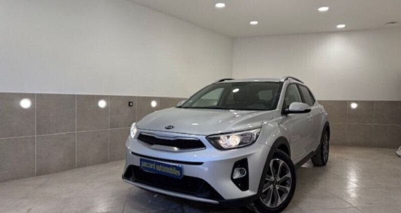 Utilisé 2020 Kia Stonic 2 SUV | 15 990 € (Prix juste) - Image 1/4