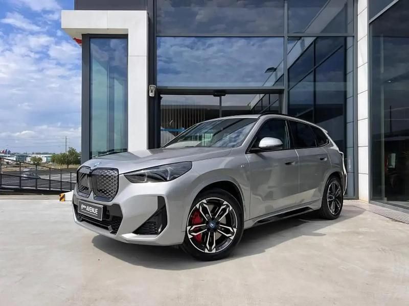 Argent Occasion 2024 BMW iX1 M Sport SUV | 54 490 € - Image 1/4