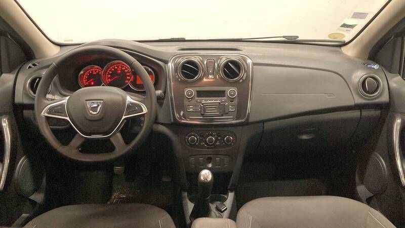 Image 4/4