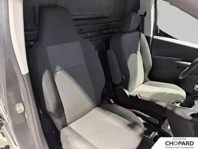 Occasion Citroën Berlingo 2023 Gris platinium (métallisé) Monospace