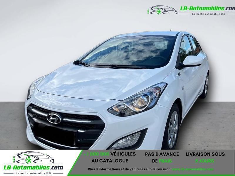 Utilisé 2015 Hyundai i30 Berline | 13 900 € (Prix juste) - Image 1/4