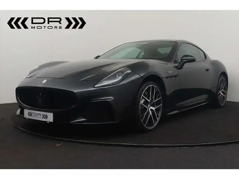 Noir Utilisé 2023 Maserati Granturismo Coupé | 158 995 € - Image 1/4