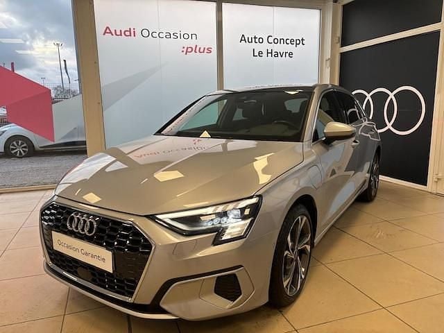 Argent fleuret métallisé Occasion 2021 Audi A3 Sportback e-tron Design Citadine | 28 590 € (Prix assez cher) - Image 1/4