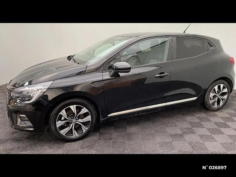 Occasion Renault Clio V Evolution 145 ch (106 kW) 2023 Noir Citadine