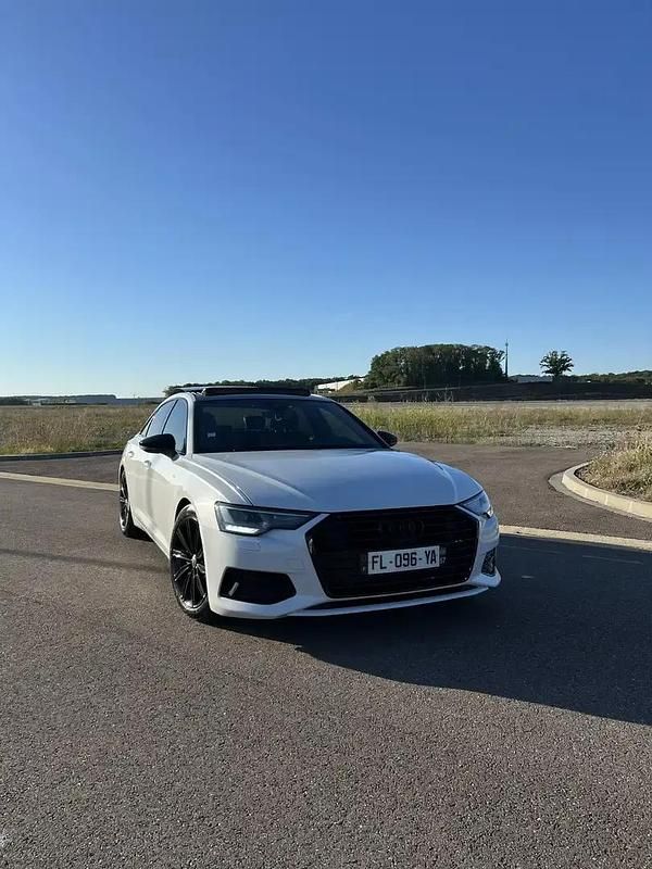 Blanc Utilisé 2019 Audi A6 Sport Berline | 31 000 € - Image 1/4