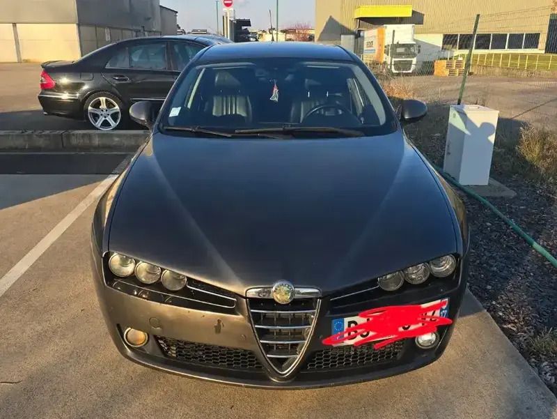 Utilisé 2007 Alfa Romeo 159 Ti Break | 2 600 € - Image 1/4