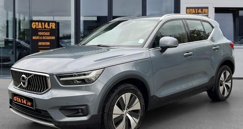 Utilisé 2021 Volvo XC40 Business Edition SUV | 23 900 € - Image 1/4