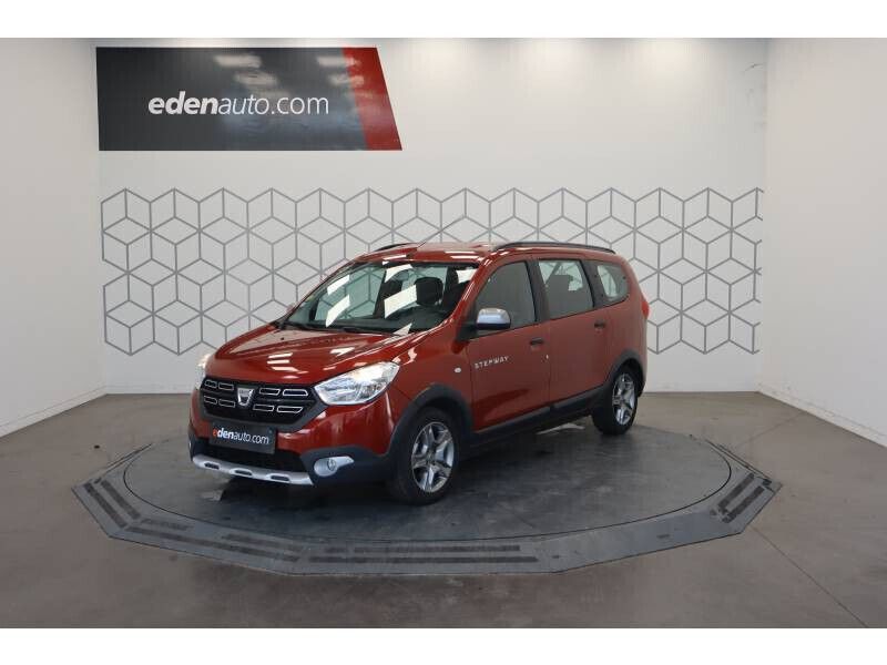 Rouge Utilisé 2019 Dacia Lodgy Stepway Monospace | 15 980 € (Prix juste) - Image 1/4