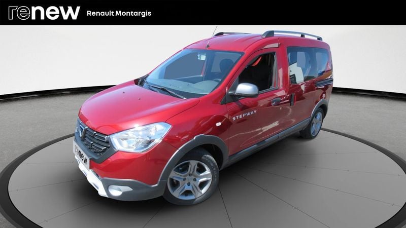 Rouge Utilisé 2021 Dacia Dokker Stepway Van | 16 500 € (Prix juste) - Image 1/4
