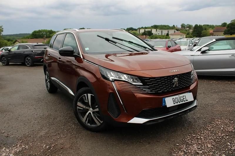 Brun Utilisé 2022 Peugeot 5008 Allure Monospace | 24 900 € (Prix juste) - Image 1/4