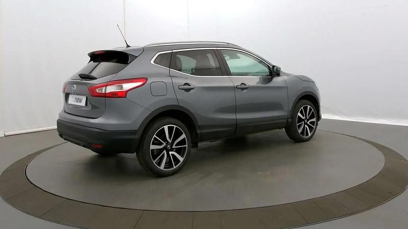 Occasion Nissan Qashqai Tekna 130 ch (95 kW) 2018 Gris SUV