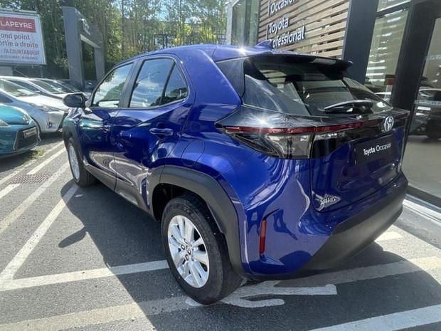 Bleu Utilisé 2023 Toyota Yaris Hybrid Business Edition | 22 680 € (Prix juste) - Image 1/4