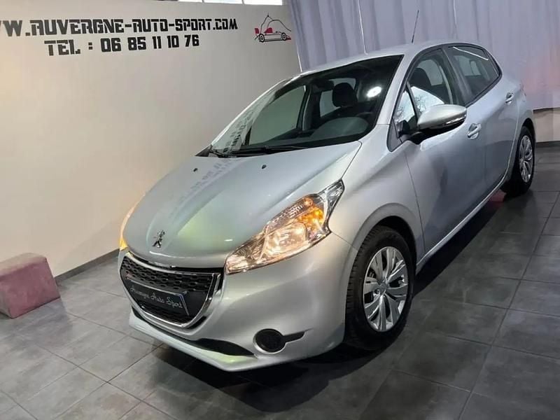 Occasion Peugeot 208 Active 83 ch (61 kW) 2015 Gris clair Citadine