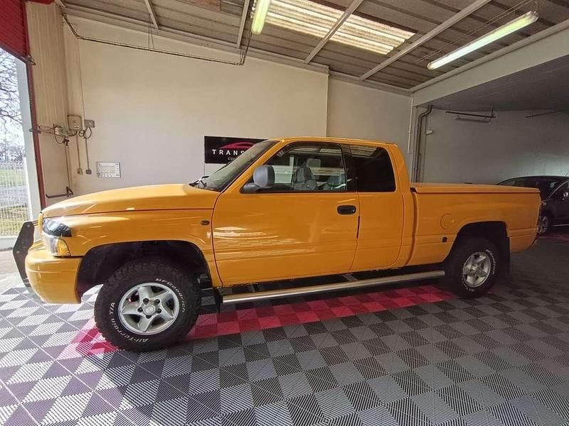 Occasion Dodge Magnum 2000 Jaune SUV