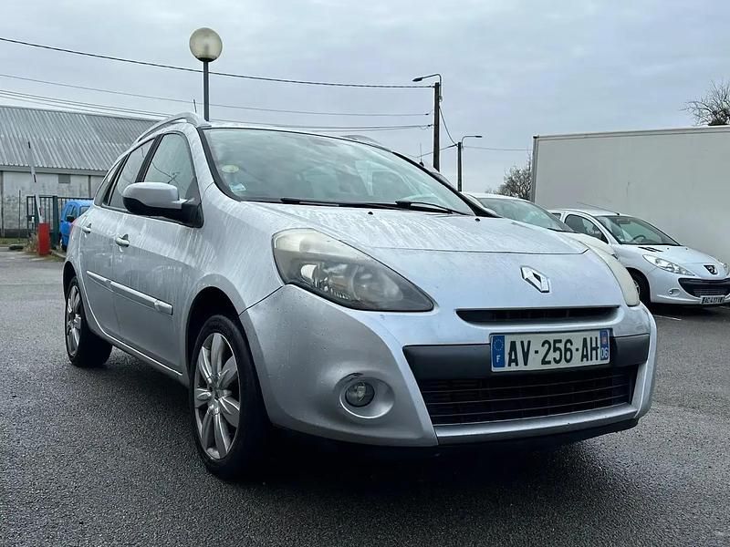 Occasion Renault Clio GrandTour Exception 86 ch (63 kW) 2010 Gris Break