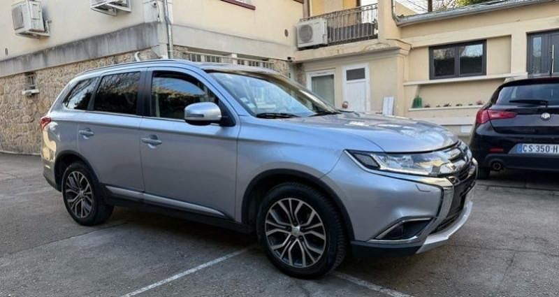 Occasion 2016 Mitsubishi Outlander Instyle SUV | 15 990 € - Image 1/4