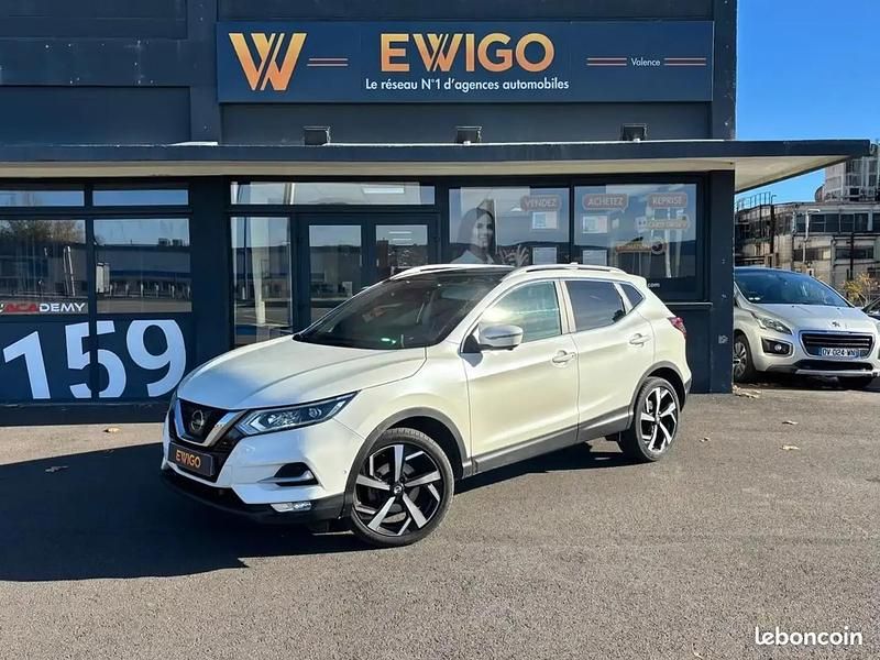Blanc Occasion 2018 Nissan Qashqai +2 Tekna SUV | 14 990 € - Image 1/4