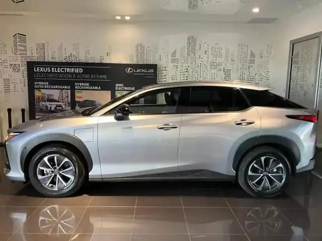 Nouvelle Lexus RZ 450e 230 kW (313 ch) 2025 Gris iridium métallisé SUV