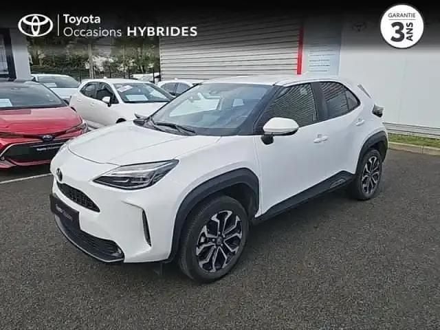 Blanc pur Occasion 2022 Toyota Yaris Hybrid Design SUV | 22 490 € (Prix juste) - Image 1/4