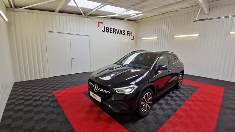 Noir Occasion 2022 Mercedes E250 Progressive SUV | 32 990 € (Prix juste) - Image 1/4