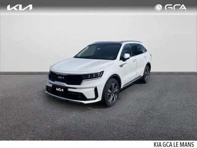 Blanc nacré Utilisé 2022 Kia Sorento 2 SUV | 38 490 € - Image 1/4