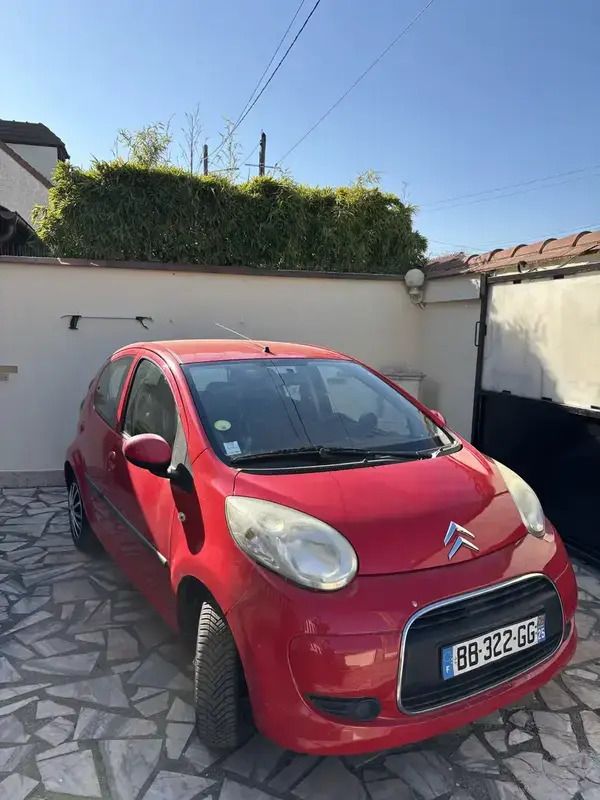 Utilisé 2010 Citroën C1 Comfort Citadine | 3 500 € (Prix juste) - Image 1/4