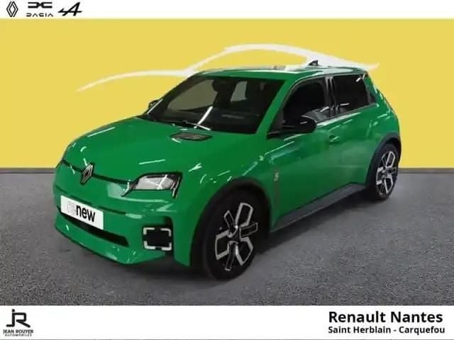 Vert pop ! Utilisé 2025 Renault 5 E-Tech Techno Berline | 31 399 € - Image 1/4