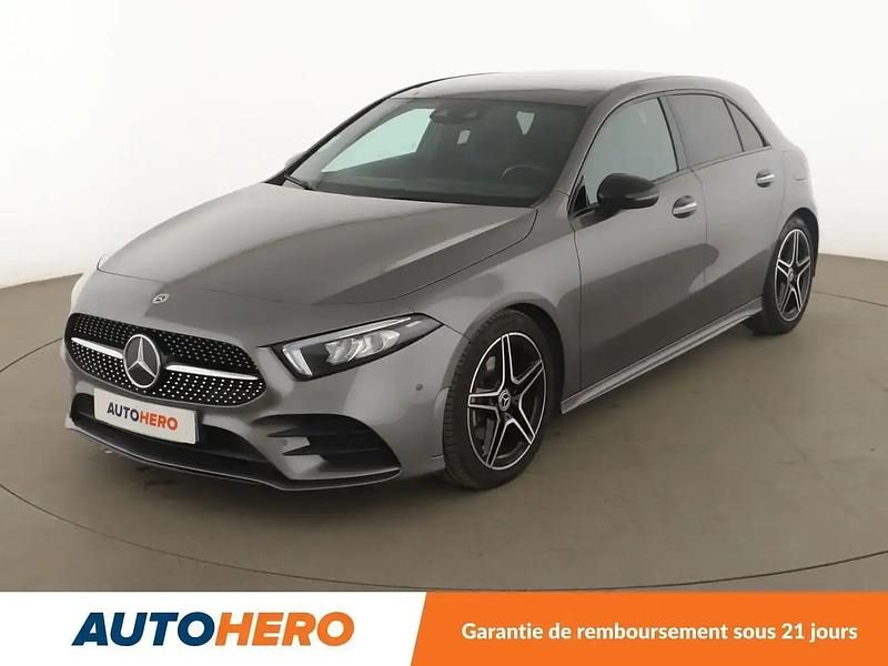 Gris Utilisé 2021 Mercedes A180 AMG line Berline | 27 990 € (Prix assez cher) - Image 1/2