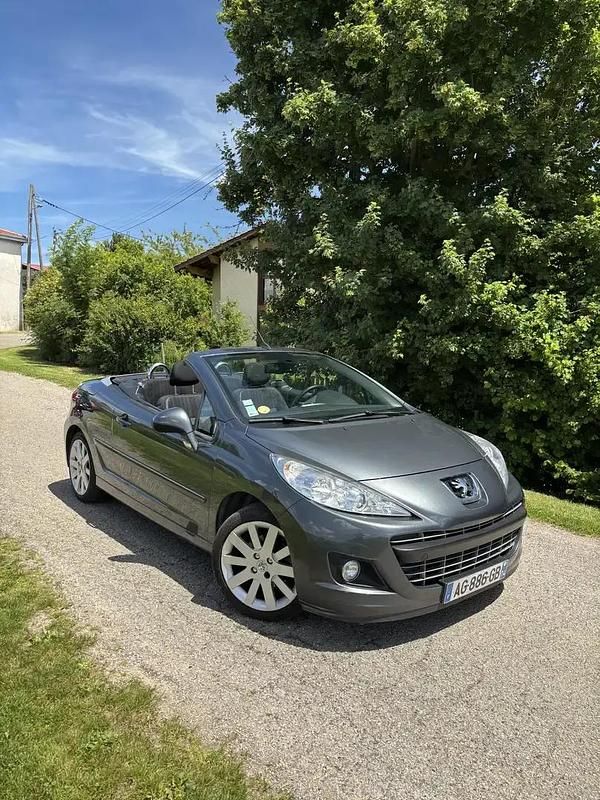 Utilisé 2009 Peugeot 207 CC Sport Cabriolet | 4 900 € (Bon prix) - Image 1/4