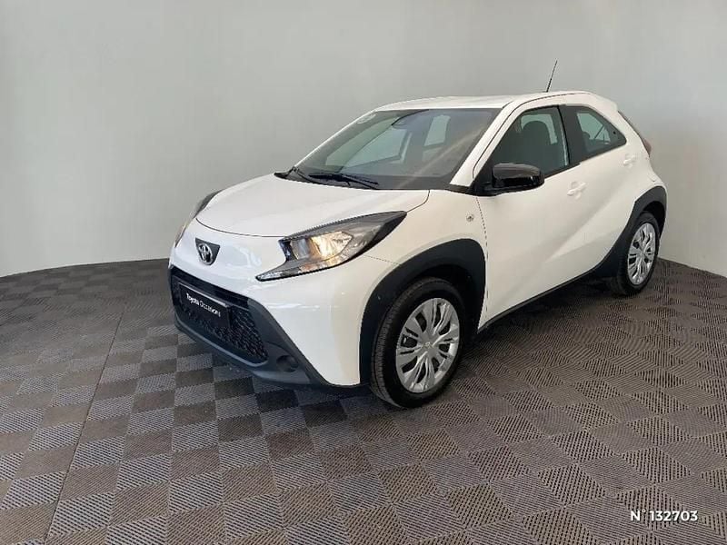 Blanc Nouvelle 2024 Toyota Aygo Citadine | 15 490 € (Bon prix) - Image 1/4