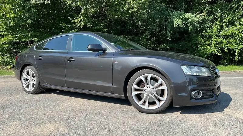 Gris Utilisé 2010 Audi A5 Sportback S-Line Citadine | 14 000 € - Image 1/4
