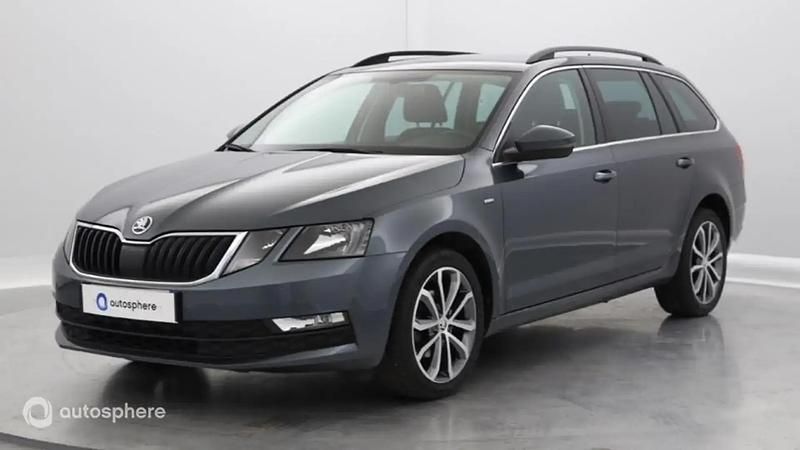 Gris Utilisé 2020 Skoda Octavia Active Break | 16 999 € (Bon prix) - Image 1/4