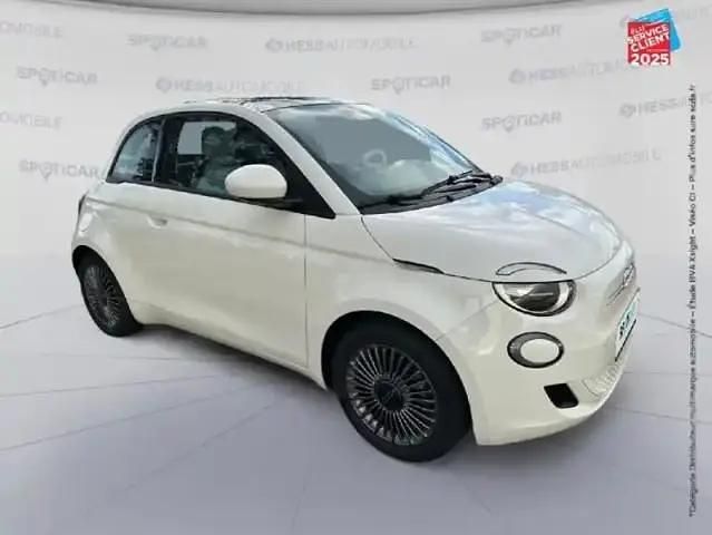 Occasion Fiat 500e 88 kW (120 ch) 2022 Blanc Citadine