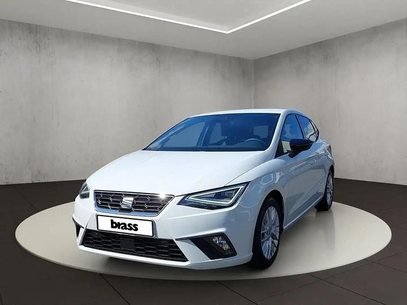 Blanc Utilisé 2024 Seat Ibiza FR Berline | 19 750 € (Prix assez cher) - Image 1/4