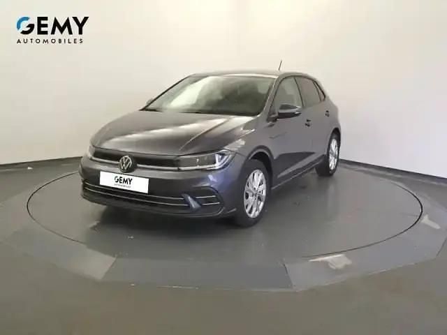 Gris Utilisé 2023 VW Polo Style Citadine | 16 485 € (Bon prix) - Image 1/4
