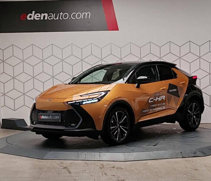 Jaune Utilisé 2024 Toyota C-HR SUV | 35 899 € - Image 1/4