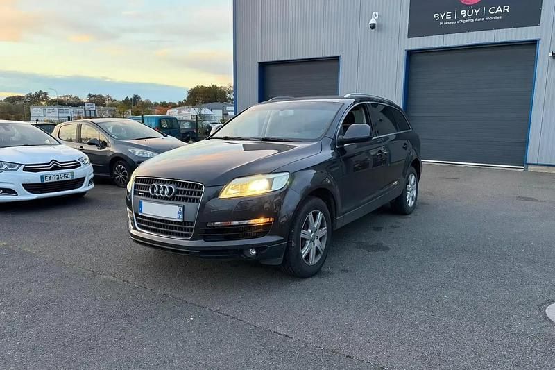 Gris Utilisé 2007 Audi Q7 SUV | 13 490 € - Image 1/4
