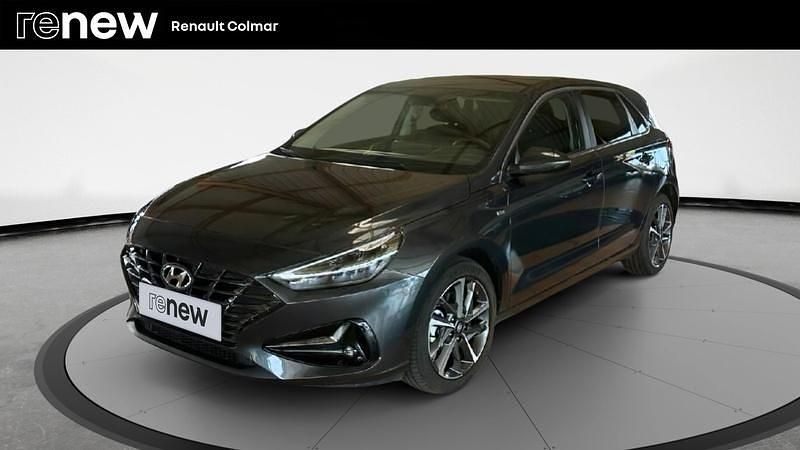 Noir Utilisé 2024 Hyundai i30 Coupé | 21 999 € - Image 1/4