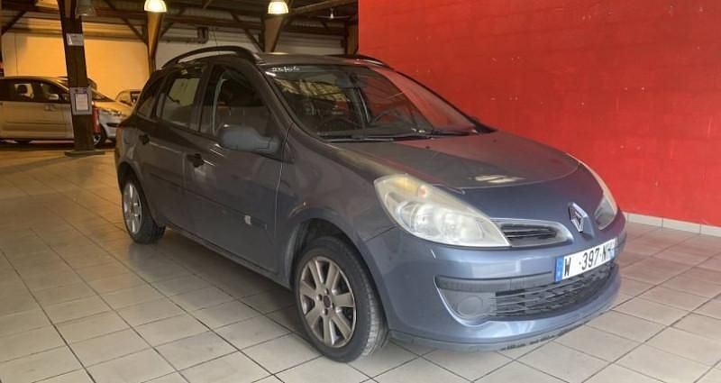 Utilisé 2008 Renault Clio III Authentique Citadine | 4 970 € (Prix juste) - Image 1/4