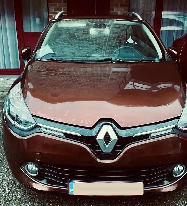 Brun Occasion 2013 Renault Clio GrandTour Dynamique Break | 5 000 € (Prix juste) - Image 1/4