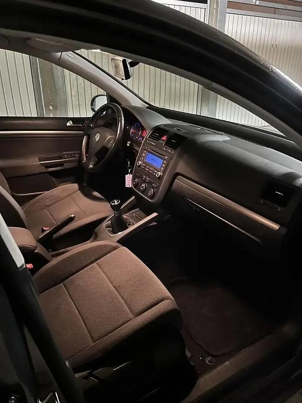 Occasion 2005 VW Golf Berline | 5 690 € - Image 1/4