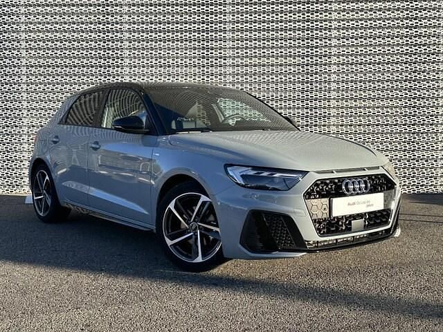 Occasion Audi A1 Sportback S-line plus 116 ch (85 kW) 2025 Gris flèche nacré noir mythe métallisé Citadine