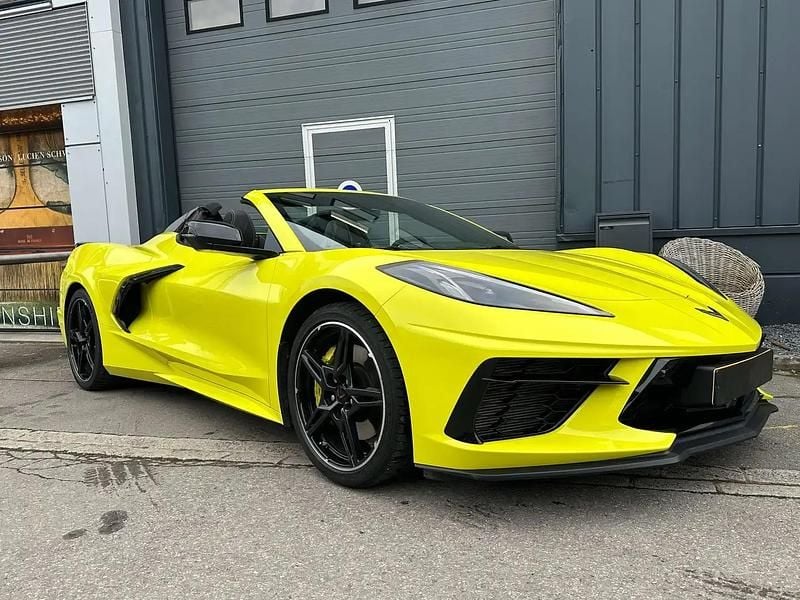 Jaune Occasion 2025 Chevrolet Corvette Stingray Cabriolet | 110 246 € - Image 1/4