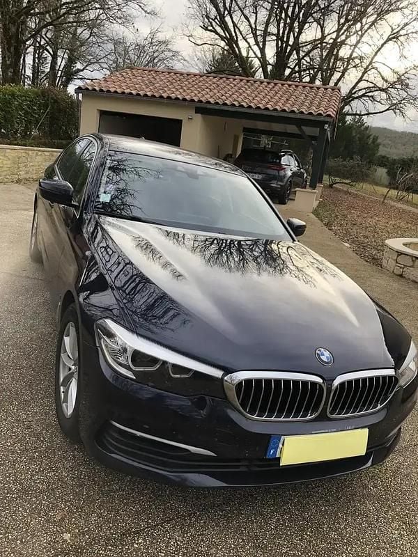 Bleu Occasion 2019 BMW 530e iPerformance Berline | 23 000 € (Super prix) - Image 1/4