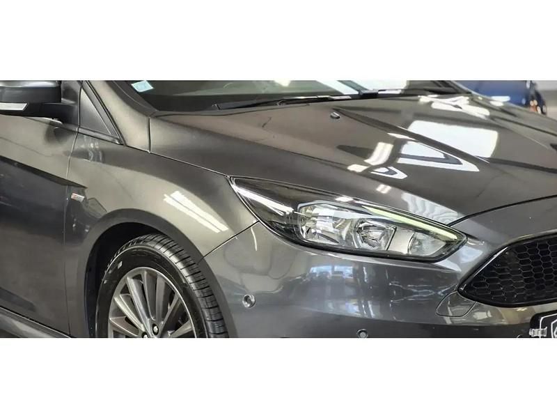 Occasion Ford Focus ST-Line 150 ch (110 kW) 2017 Gris Break
