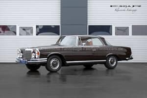 Marron Utilisé 1970 Mercedes 280 SE Coupé | 129 000 € - Image 1/4