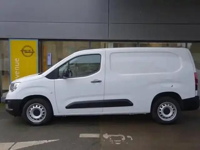 Occasion Opel Combo S 2023 Blanc icy Berline