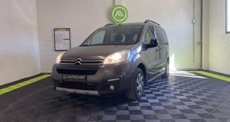 Gris Utilisé 2016 Citroën Berlingo XTR Monospace | 11 990 € - Image 1/4