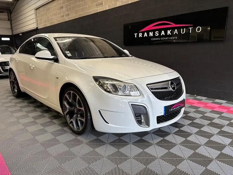 Occasion Opel Insignia OPC 325 ch (239 kW) 2011 Blanc Berline